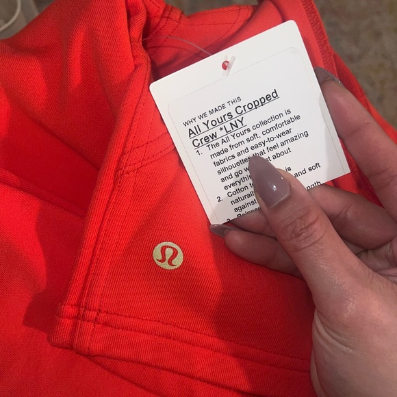 *RARE* NWT Lululemon All Yours Cropped Crew *Lunar New Year | Love Red, Sz 4 - Picture 4 of 8